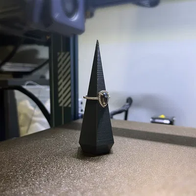 Ring Prism | Kệ Đựng Nhẫn Hình Học