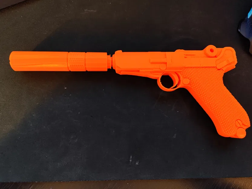 Súng Loid Forger - Image 1