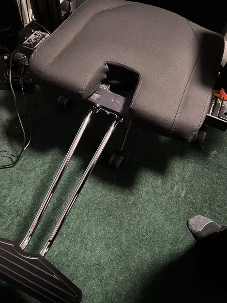 Giá đỡ chân ghế MFC Sim 45 độ - Image 1