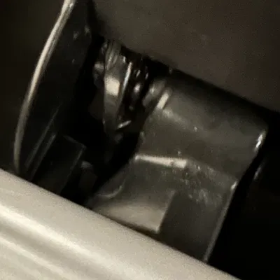 Phụ kiện sửa nắp thùng rác Rubbermaid Premier Series IV