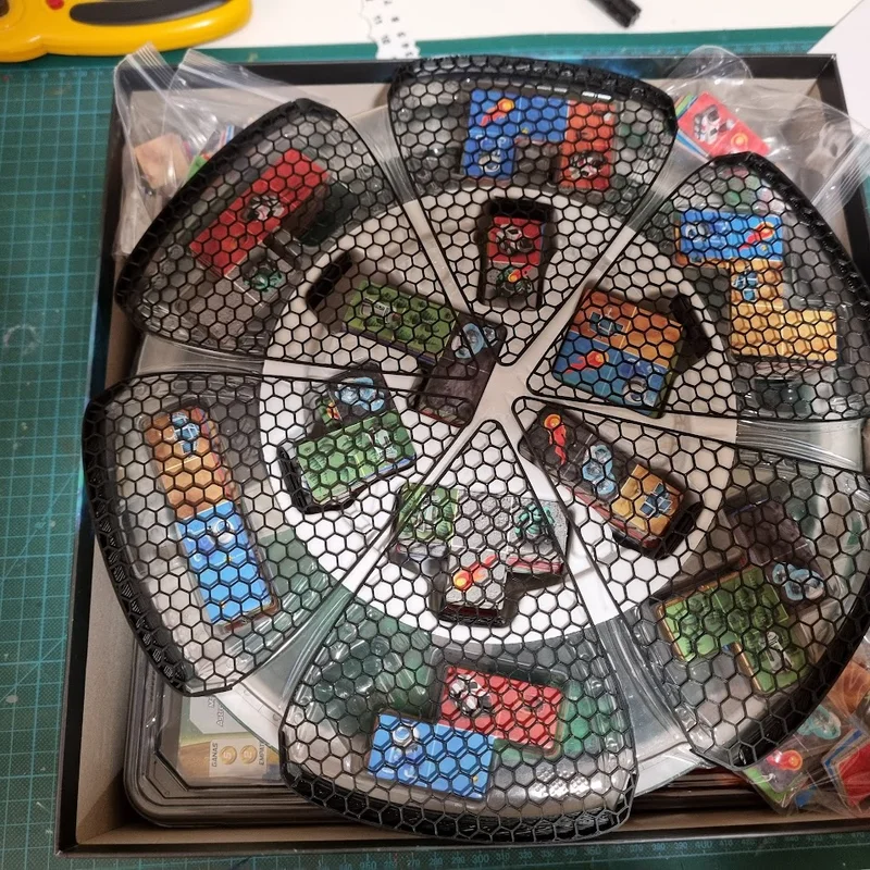 Bìa Planet Unknown Board Game S.U.S.A.N. remix