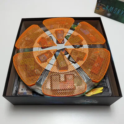 Nắp Che Mâm Xoay Planet Unknown S.U.S.A.N.