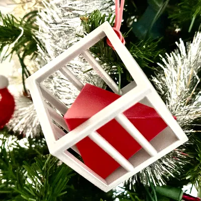 Mô Hình "The Cell Puzzle" - Thử Thách Giải Cứu Kim Tự Tháp