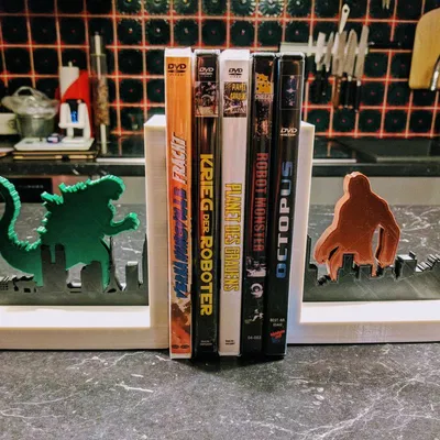 Kệ Đựng DVD / Kệ Sách Hình Quái Vật Phim Ảnh