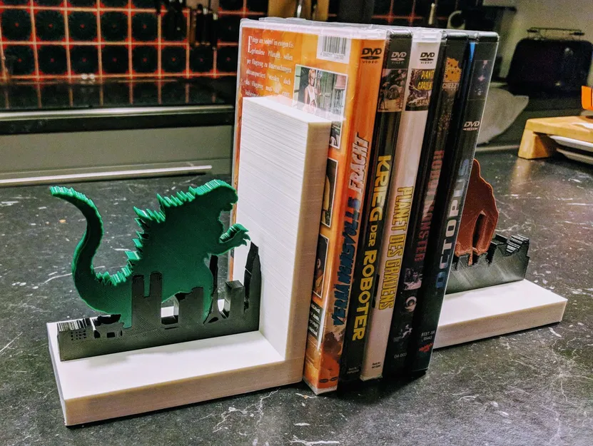 Kệ Đựng DVD / Kệ Sách Hình Quái Vật Phim Ảnh - Image 3