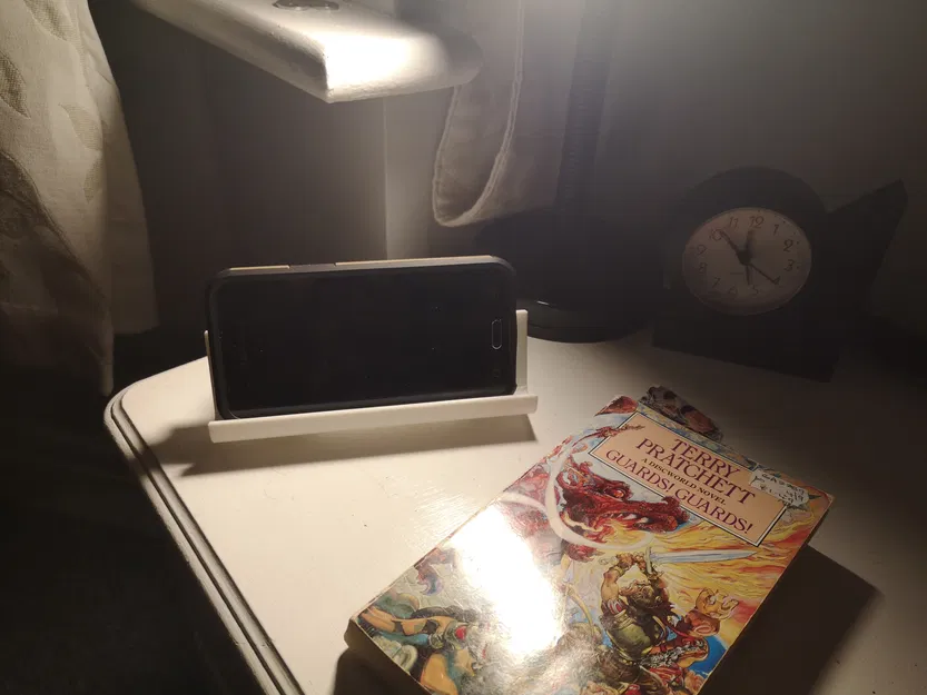 Giá Đỡ Điện Thoại Để Bàn Đầu Giường - Image 3