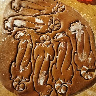 Dụng cụ cắt bánh gừng hình con báo