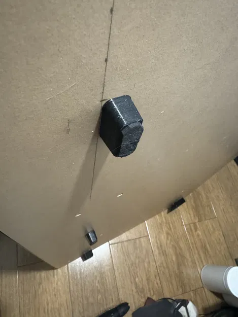 Móc Treo Chữ V Kiểu Pháp Gắn Tường - Image 3