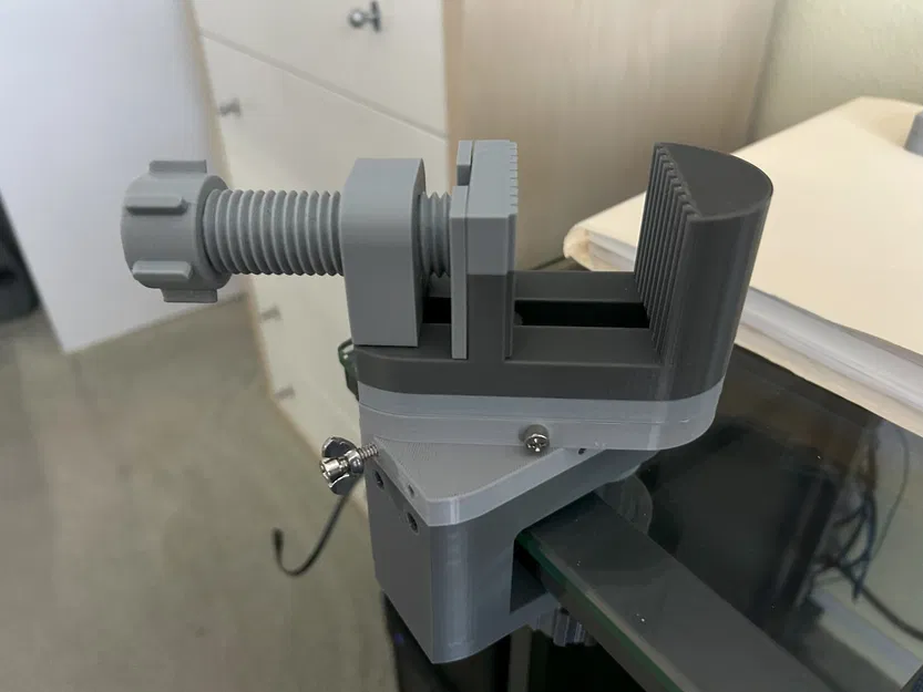 Đế Xoay Cho Máy Kẹp Bàn Có Chân Kẹp Bàn - Image 1