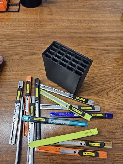 Giá Đựng Dao Olfa Slimline 9mm Chuẩn Gridfinity 1x2x12 - Image 1