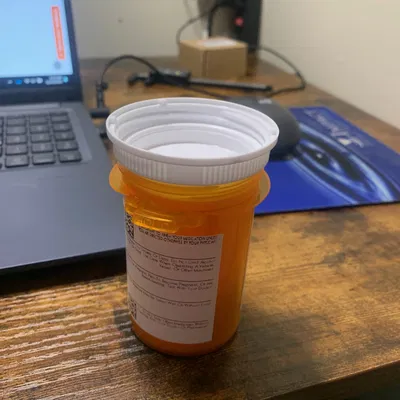 Phần Chèn Chia Ngăn Thuốc Cho Chai 28D