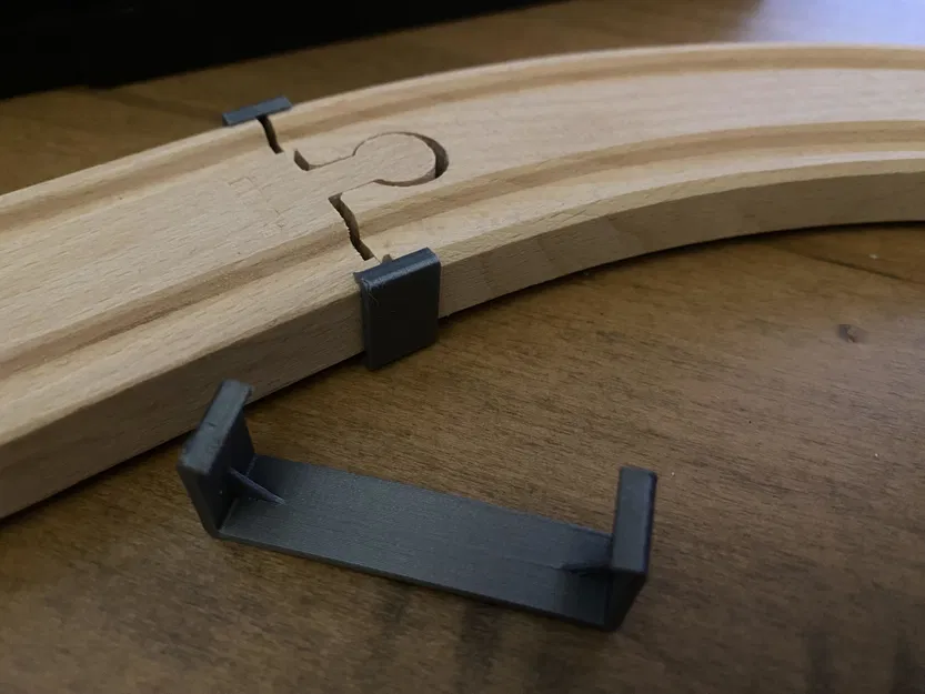 Kẹp Ray Brio Có Khớp Nối Lò Xo - Image 1