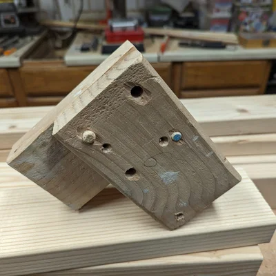 Jig Khoan Ghế Bằng Gỗ 2x4