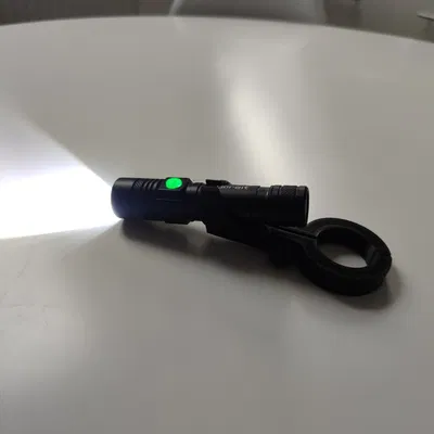 Giá đỡ đèn pin LED cho xe đạp đua đường trường