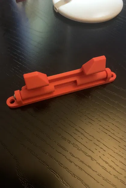 Chốt Kẹp Hộp Dewalt Tough System Kèm Tấm Nối - Image 1