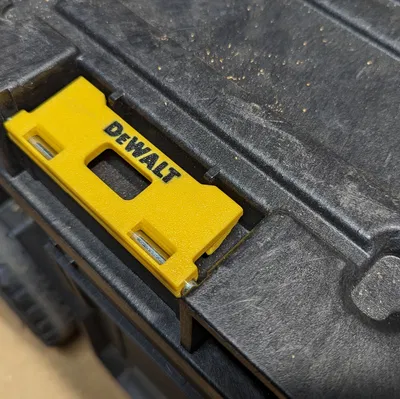 Chốt DeWalt Tough System