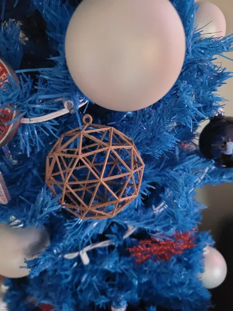 Mô Hình Trang Trí Giáng Sinh Hình Tam Giác - Image 1