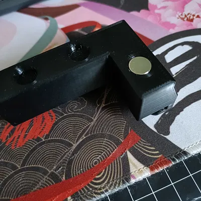 Góc nắp kính Snapfit có lỗ nam châm cho Bambu Lab P1S/X1C