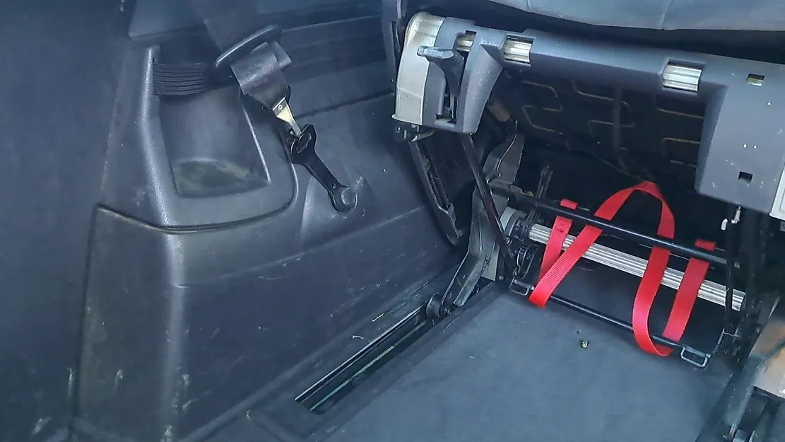 Tay nắm ghế Citroen C8 - Image 4