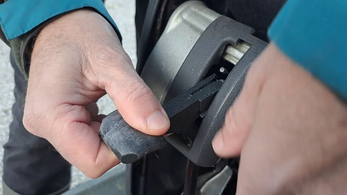 Tay nắm ghế Citroen C8 - Image 7