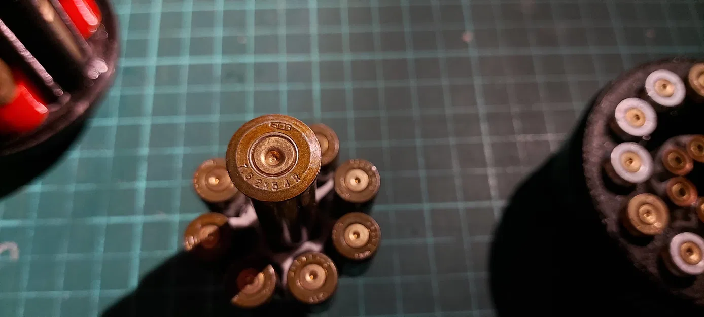 Hộp đựng vỏ đạn rỗng bằng lon bia - Image 9