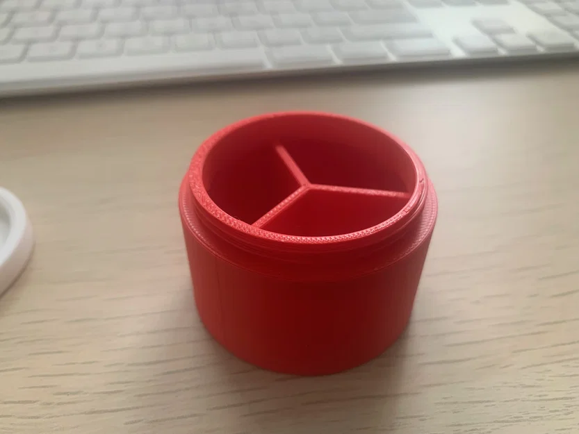 Hộp Đựng Thuốc Du Lịch/Cắm Trại 3 Ngăn - Image 3