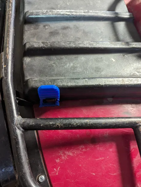 Chốt nắp thùng trước Bombardier Traxter - Image 2