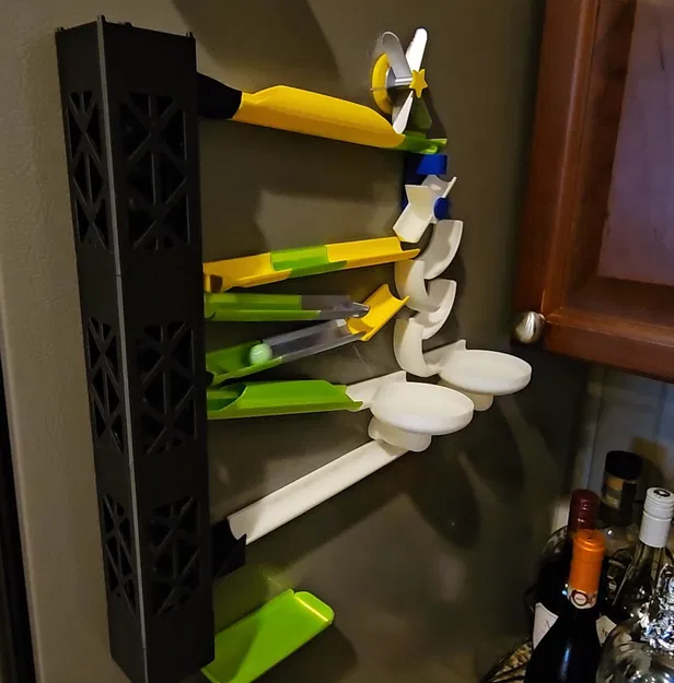 Thang Cuốn Bi Nam Châm - Image 1