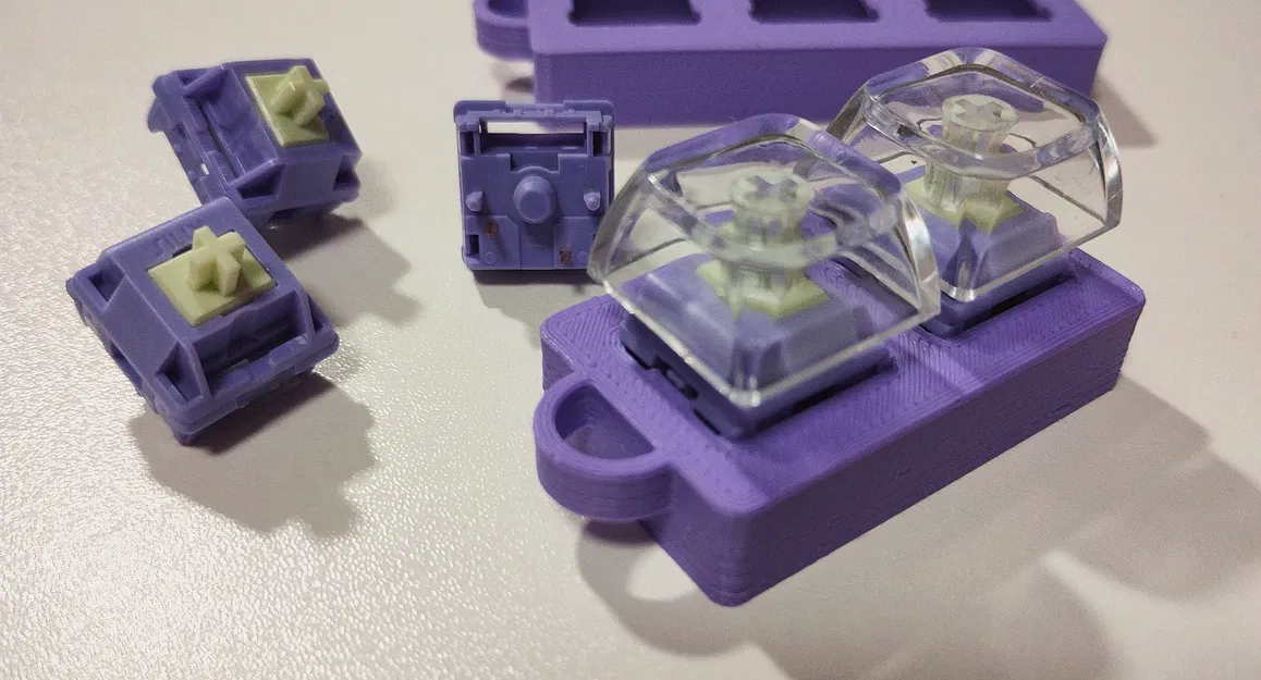 Móc Khóa Hình Switch Bàn Phím 1x2 - Image 1