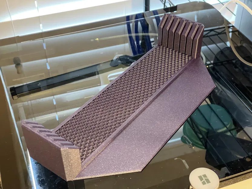 Giá đỡ khay in Bambu Lab X1 có 2-8 khe cắm thu nhỏ, infill hở, tùy chọn lưỡi - Image 2