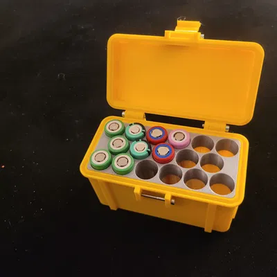 Hộp đựng pin 18650 cứng cáp 17 pin