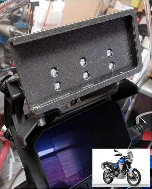 Giá đỡ điện thoại (Samsung A52) cho Aprilia Tuareg 660 - Image 1