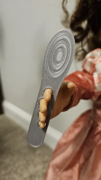 Muỗng Búp Bê Our Generation - Image 3