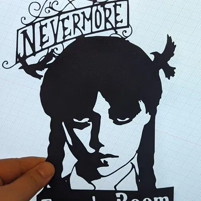 Tranh Tường Thứ Tư Addams