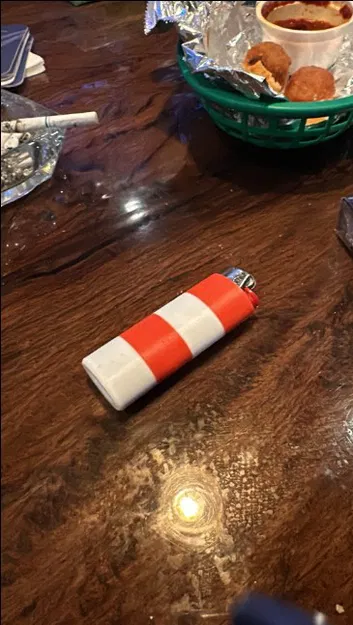 Vỏ Bọc Bật Lửa BIC Đa Sắc - Image 1