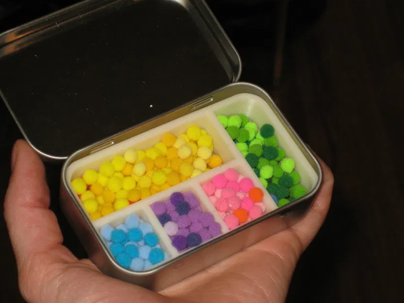 Khay Sắp Xếp Mini Cho Hộp Kẹo Bạc Hà - Image 1