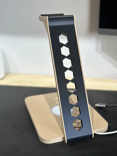 Giá đỡ Tai nghe + Khu vực sạc điện thoại cảm ứng - Image 2