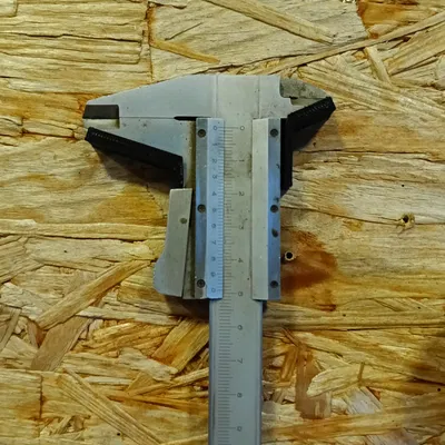 Giá đỡ thước cặp