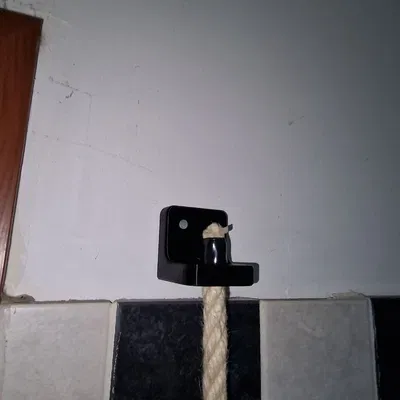 Giá Đỡ Cuộn Giấy Vệ Sinh