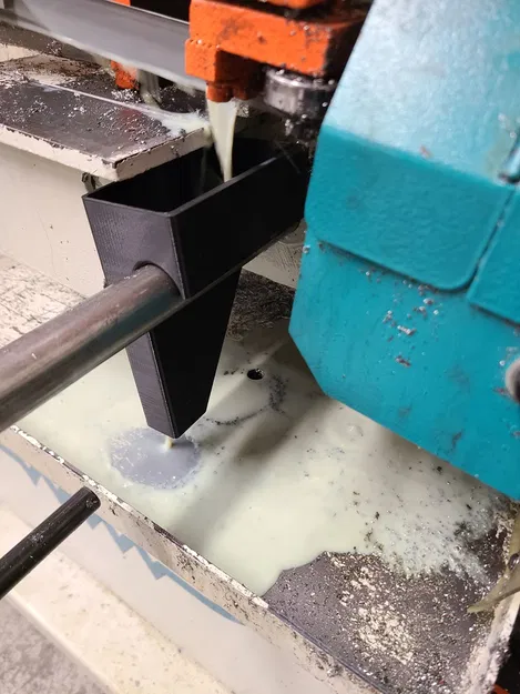 Phễu hứng nước làm mát (Bản V2!) cho Clausing Kalamazoo C812W - Image 1