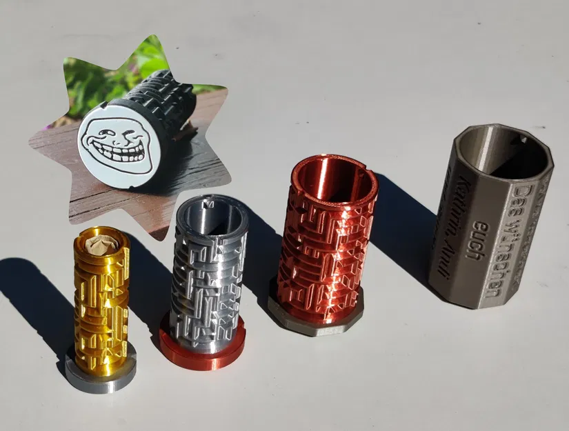 Hộp Đố Mê Cung Búp Bê Nga Trollface tùy chỉnh văn bản - Image 1