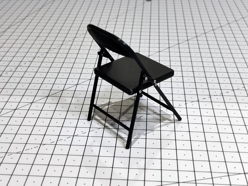 Ghế Gấp Tiêu Chuẩn Tỷ Lệ 1/10 - Image 2