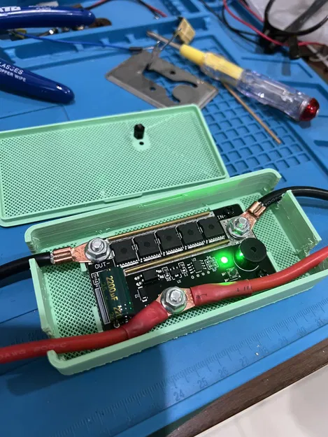 Vỏ Hộp Cho Máy Hàn Điểm Mini - Image 1