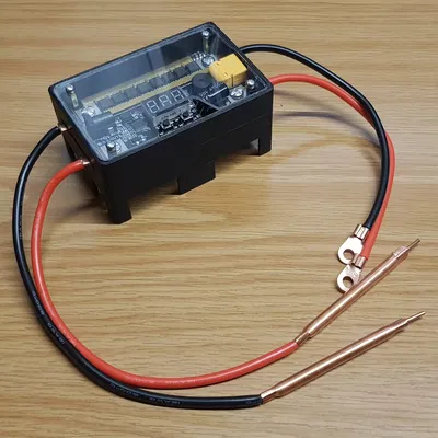 Hộp Máy Hàn Điểm Pin