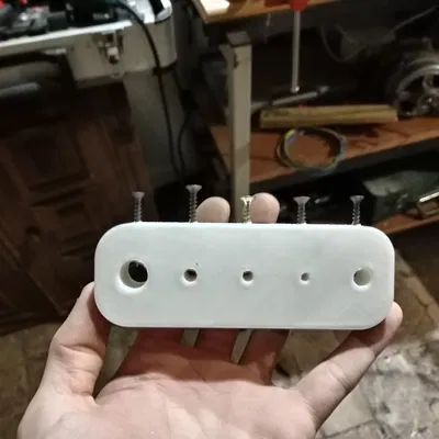 Dụng cụ tuốt dây cáp