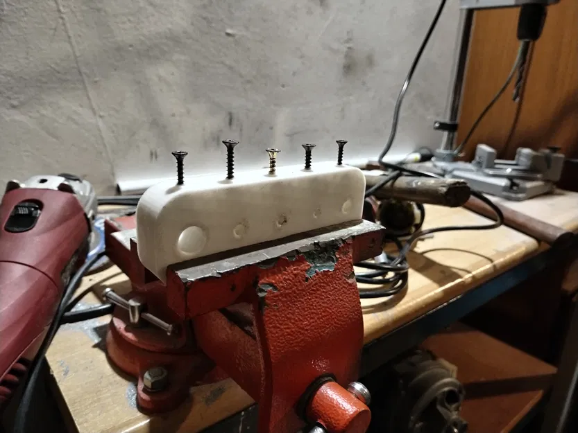 Dụng cụ tuốt dây cáp - Image 3