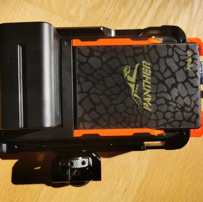 Bộ chuyển đổi SSD không cần dụng cụ cho Atomos Ninja V (có kẹp thêm cho Smallrig 2209)