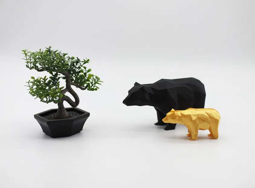 Gấu Low Poly - Image 1