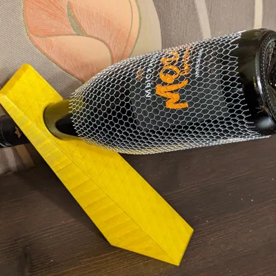 Giá đỡ chai rượu vang sáng tạo