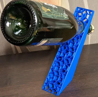 Giá Đỡ Chai Sâm Panh Hoa Văn Penrose